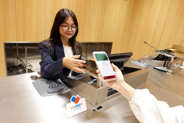 VNPAY SoftPOS và cách sử dụng VNPAY SoftPOS để thanh toán 2