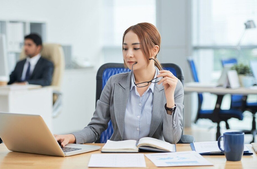 5 nghề nghiệp bị AI thay thế nhiều nhất - Bạn đã biết?